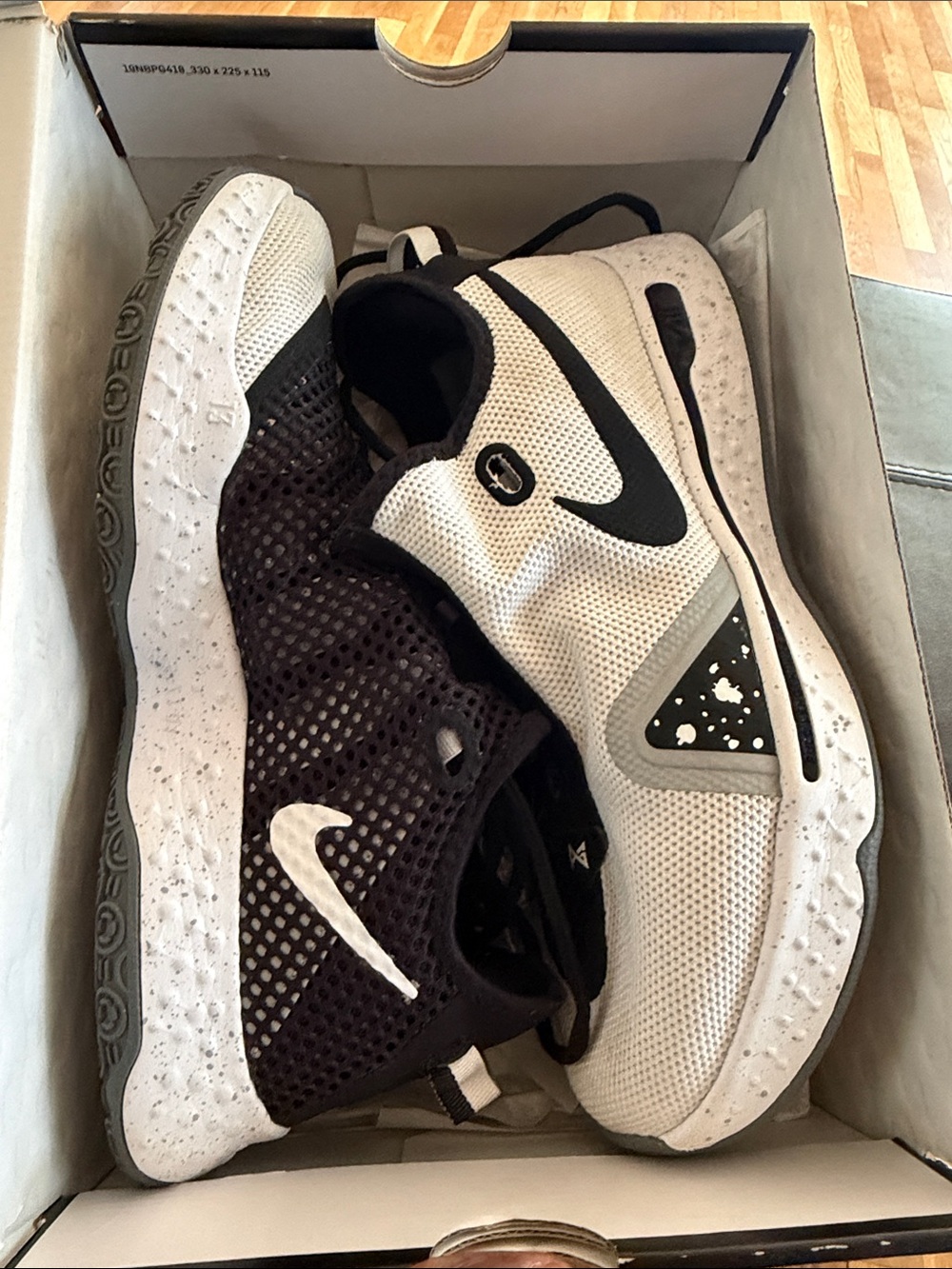 Nike PG 4 Team White Wolf Gray 2020 Size8 CD 5079100